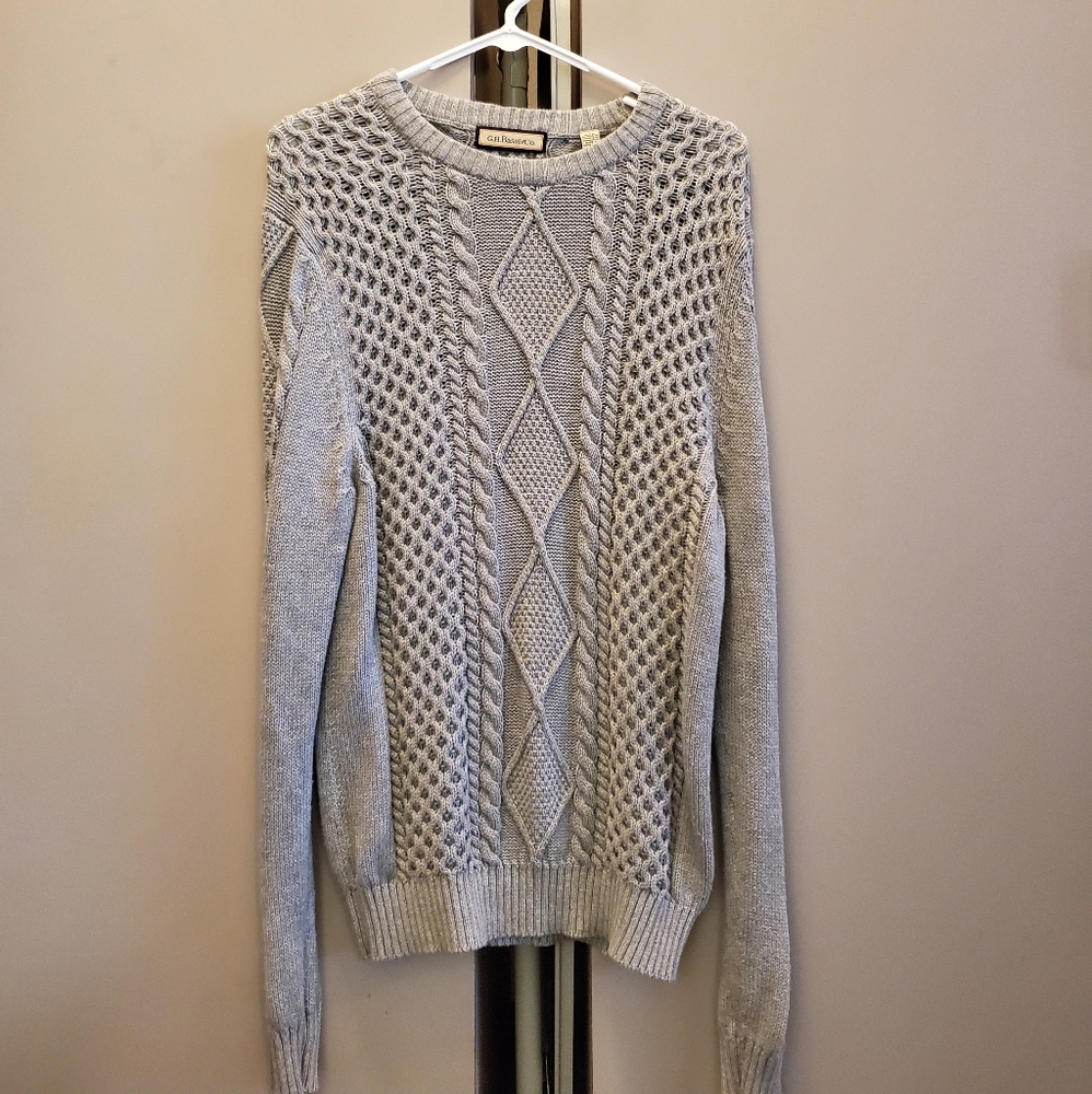 👕 G.H. Bass & Co. Knitted Sweater